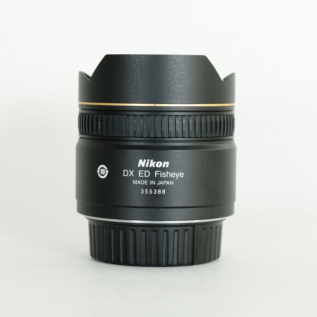Nikon AF DX Fisheye-Nikkor 10.5mm F2.8G ED Nikon AF DX Fisheye-Nikkor 10.5mm F2.8G ED
