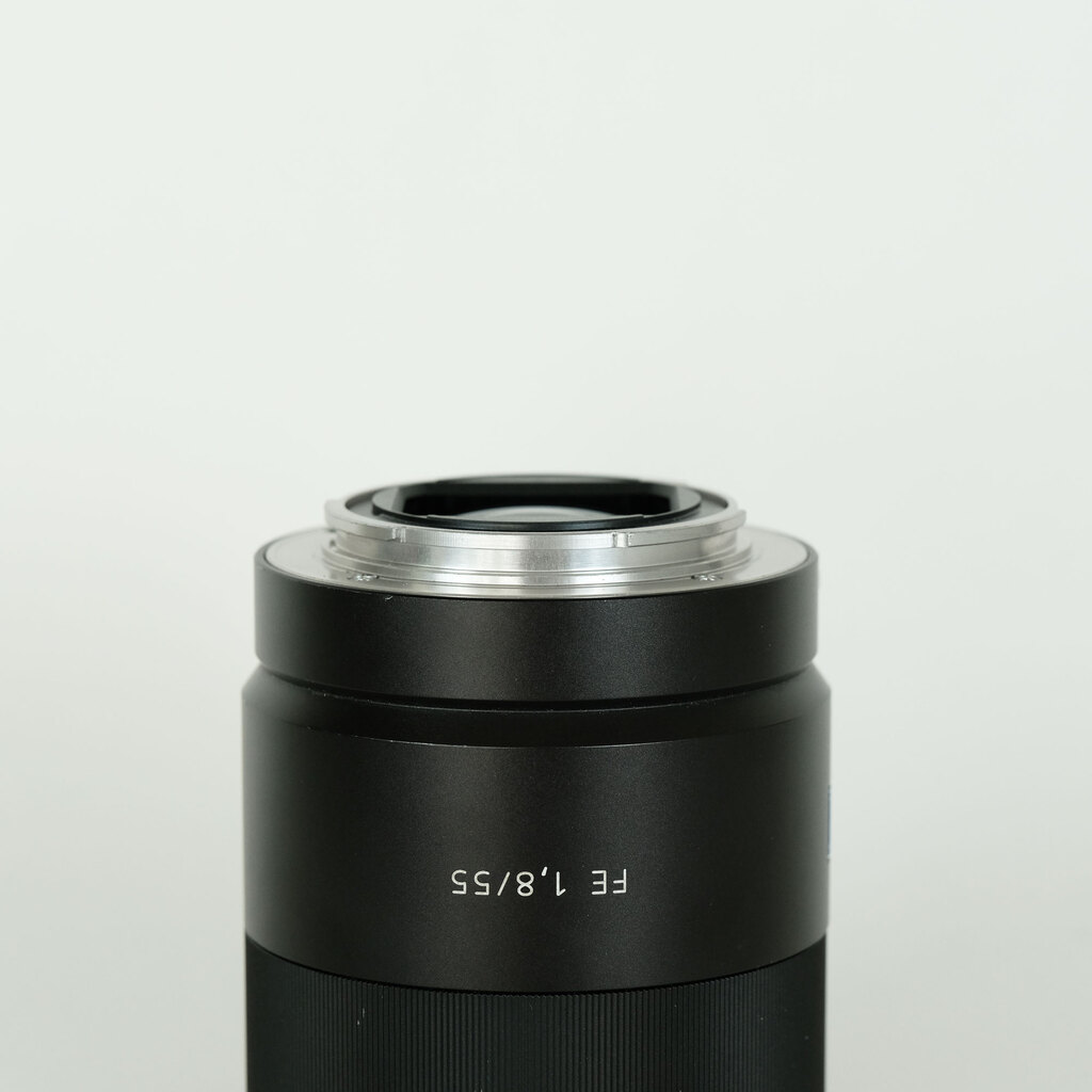 SONY Sonnar T* FE 55mm F1.8 ZA SEL55F18Z SONY Sonnar T* FE 55mm F1.8 ZA SEL55F18Z