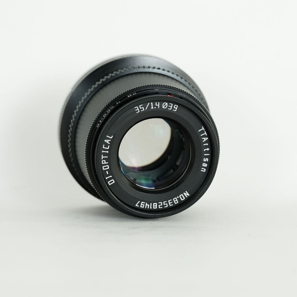 TTArtisan 35mm f/1.4 C [フジフイルムX用]