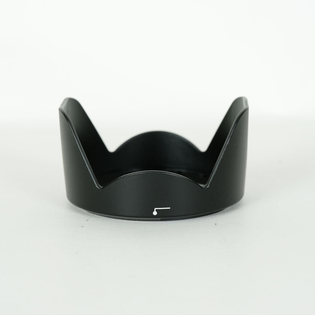 Nikon AF-P DX NIKKOR 18-55mm F3.5-5.6G VR Nikon AF-P DX NIKKOR 18-55mm F3.5-5.6G VR