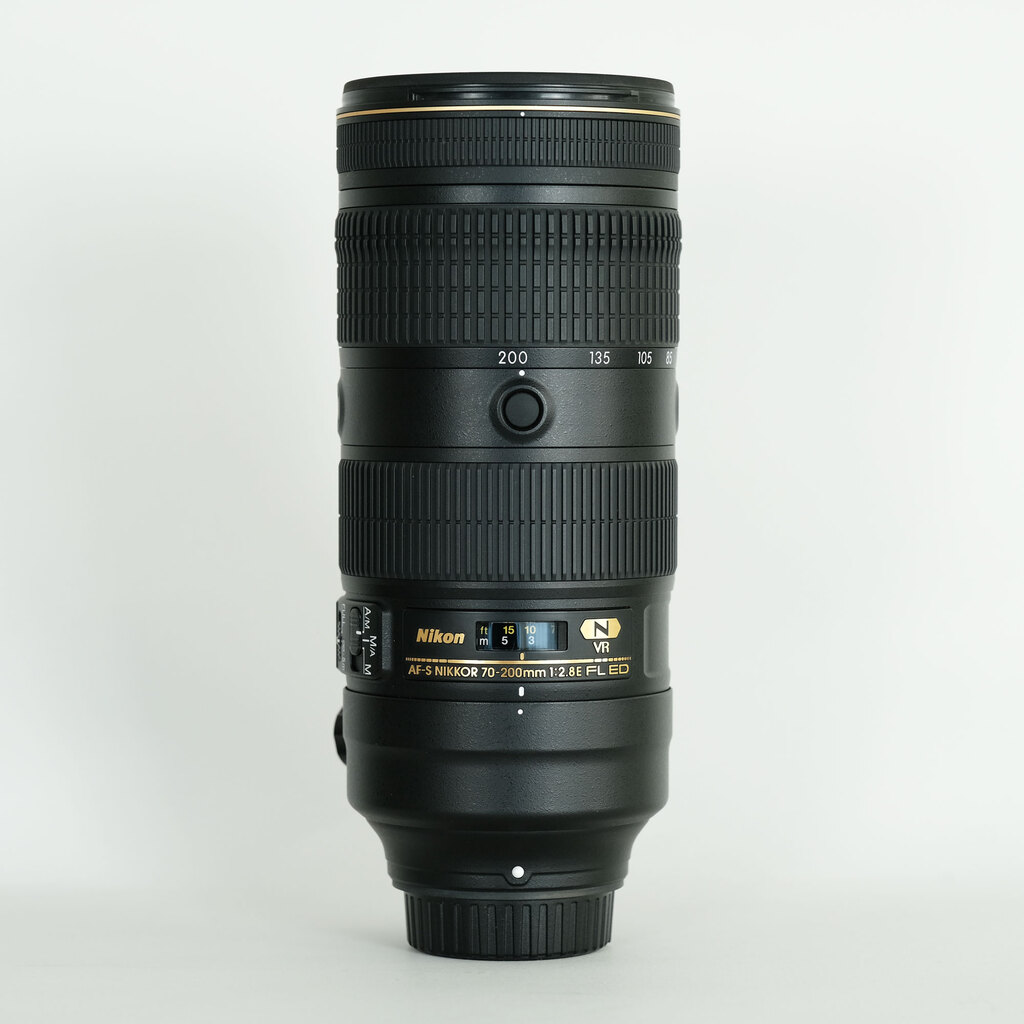 Nikon AF-S NIKKOR 70-200mm f/2.8E FL ED VR Nikon AF-S NIKKOR 70-200mm f/2.8E FL ED VR
