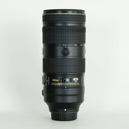 Nikon AF-S NIKKOR 70-200mm f/2.8E FL ED VR Nikon AF-S NIKKOR 70-200mm f/2.8E FL ED VR