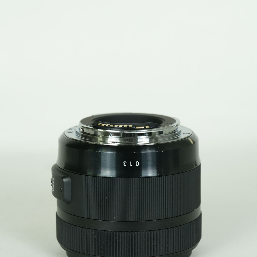 SIGMA 30mm F1.4 DC HSM | Art [キヤノン用]