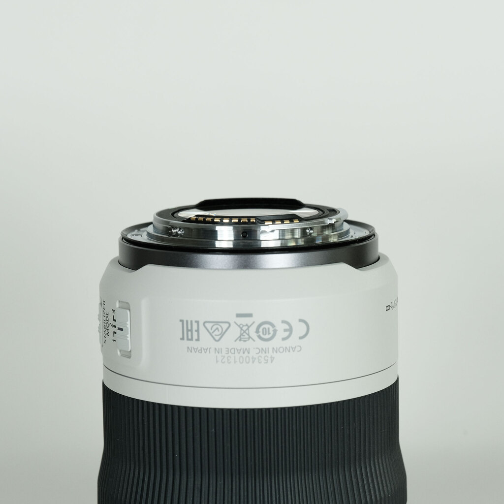 Canon RF70-200mm F4 L IS USM Canon RF70-200mm F4 L IS USM