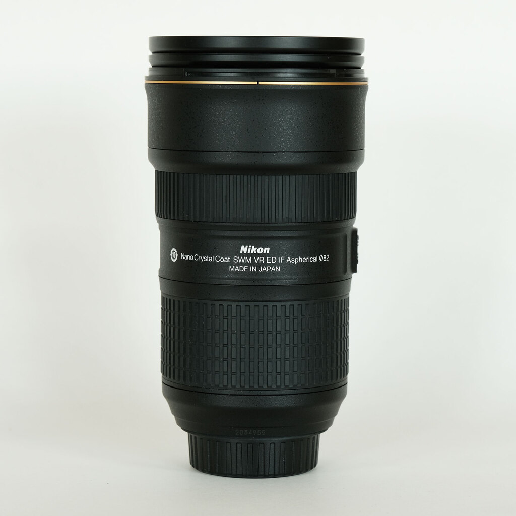 Nikon AF-S NIKKOR 24-70mm f/2.8E ED VR Nikon AF-S NIKKOR 24-70mm f/2.8E ED VR