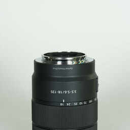 SONY E 18-135mm F3.5-5.6 OSS SEL18135