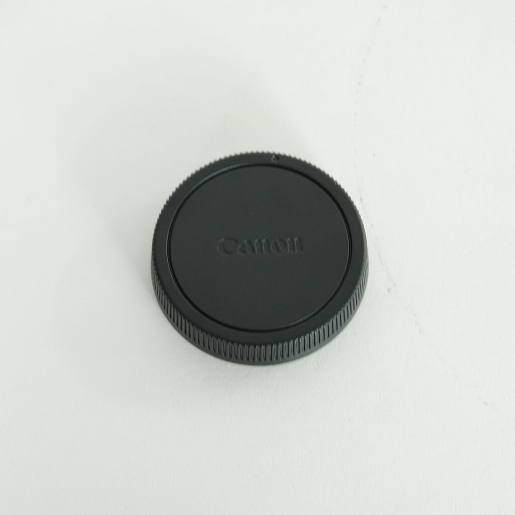Canon EF-M22mm F2 STM Canon EF-M22mm F2 STM