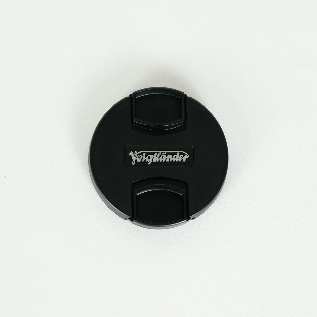 Voigtlander MACRO APO-LANTHAR 110mm F2.5 E-mount(ソニーE用) Voigtlander MACRO APO-LANTHAR 110mm F2.5 E-mount(ソニーE用)