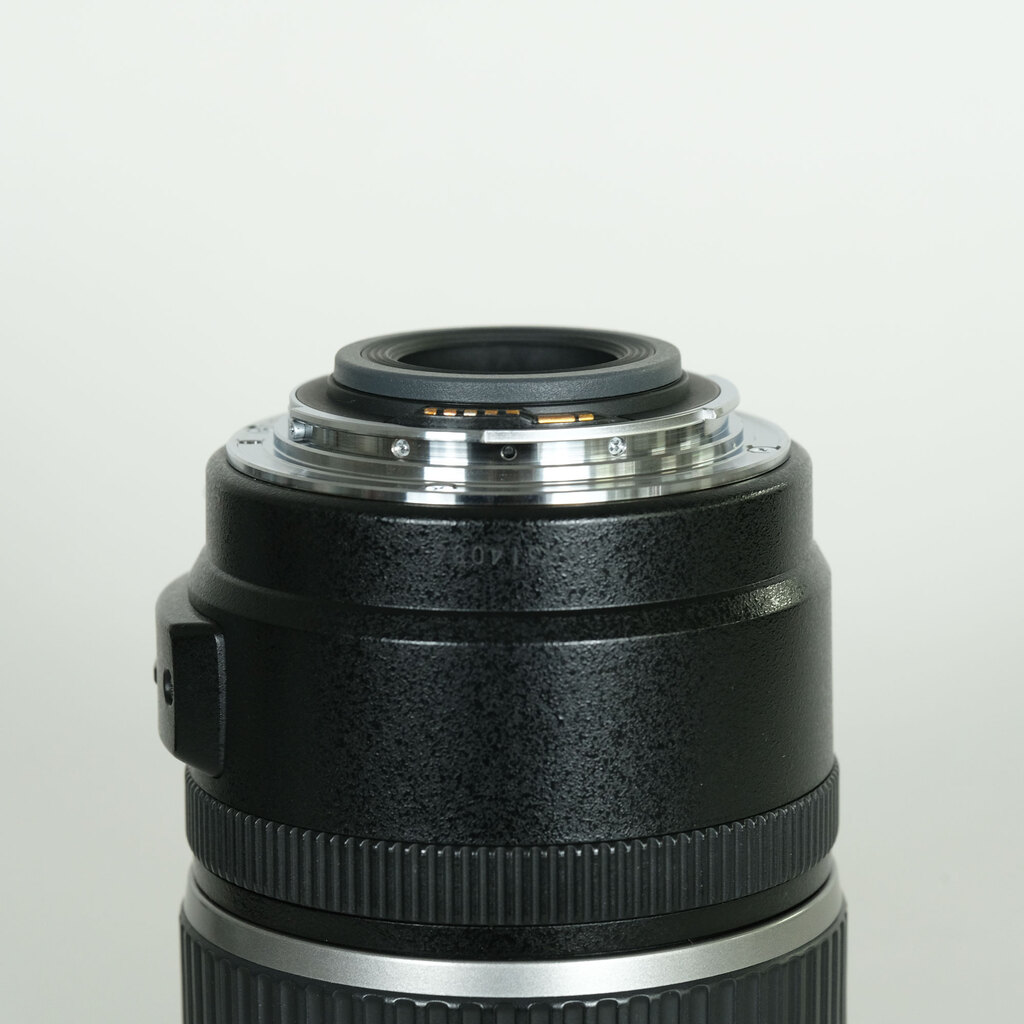 Canon EF-S17-85mm F4-5.6 IS USM Canon EF-S17-85mm F4-5.6 IS USM