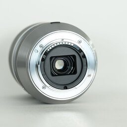 SONY E18-200mm F3.5-6.3 OSS SEL18200 SONY E18-200mm F3.5-6.3 OSS SEL18200