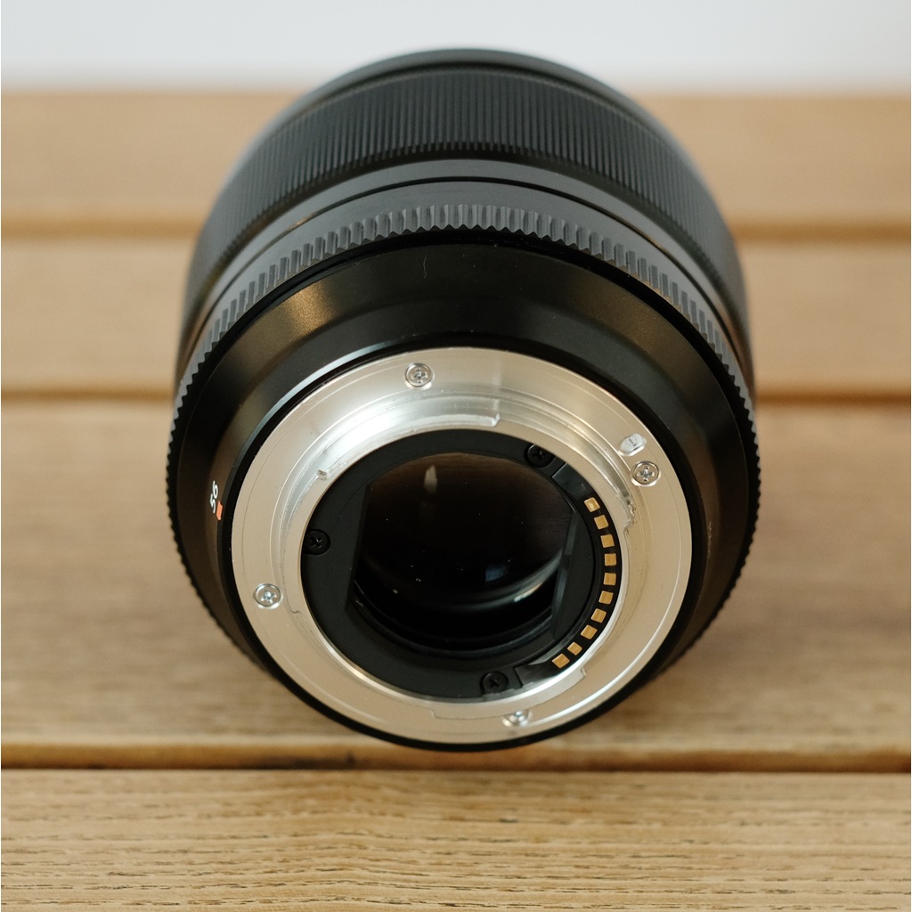 FUJIFILM XF56mmF1.2 R
