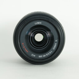 Panasonic LUMIX G VARIO 45-200mm F4.0-F5.6 MEGA O.I.S. H-FS045200 Panasonic LUMIX G VARIO 45-200mm F4.0-F5.6 MEGA O.I.S. H-FS045200