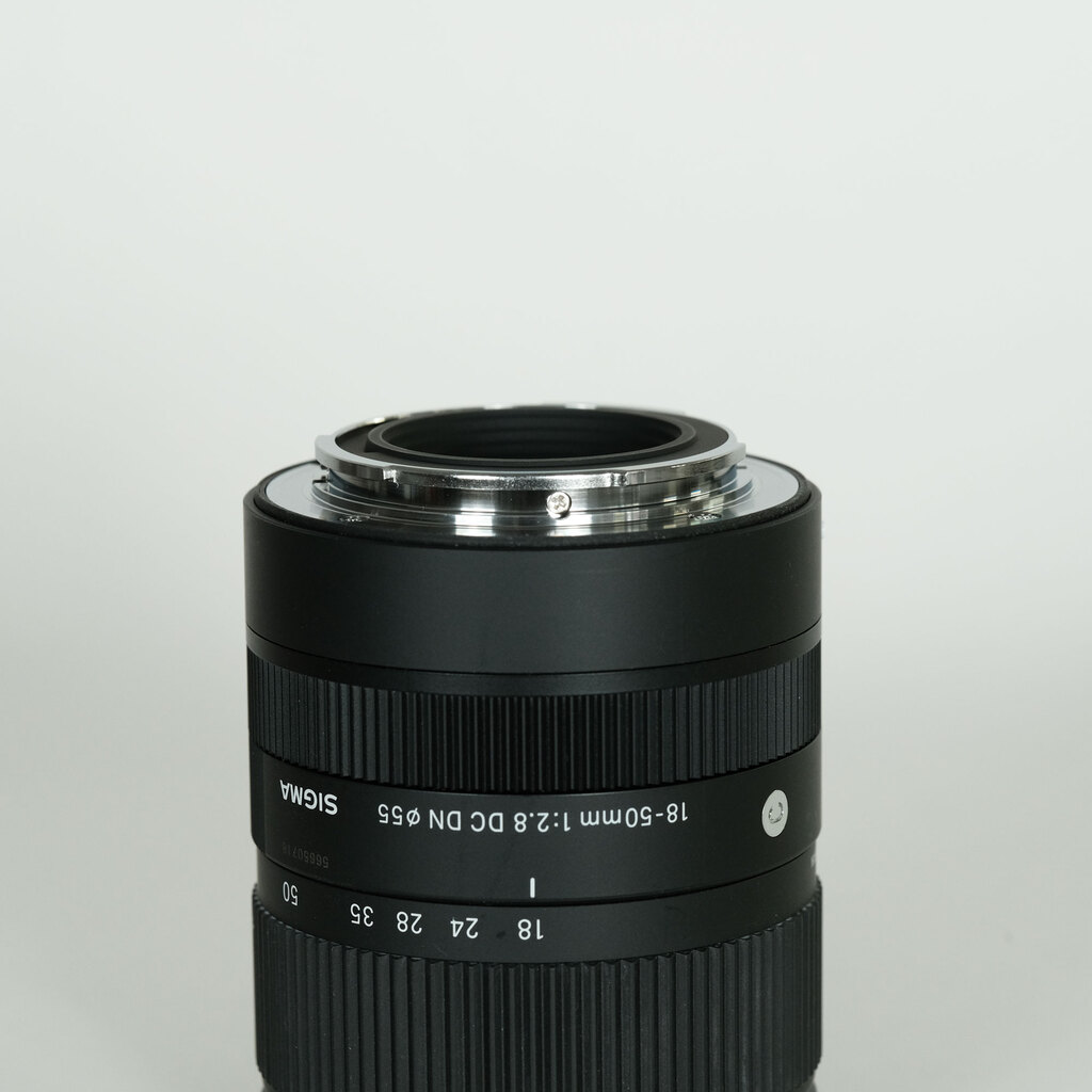 SIGMA 18-50mm F2.8 DC DN｜Contemporary [ソニーE用]