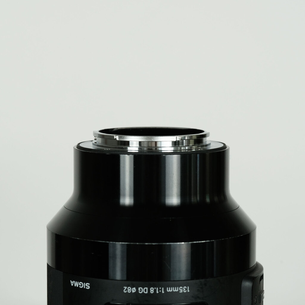 SIGMA Art 135mm F1.8 DG HSM  (ソニーE用)