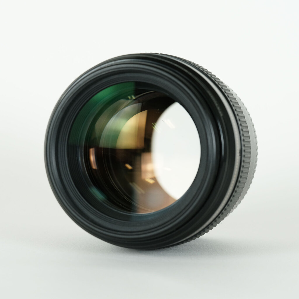 Canon EF85mm F1.8 USMの出品 | ONE SCENE（ワンシーン）