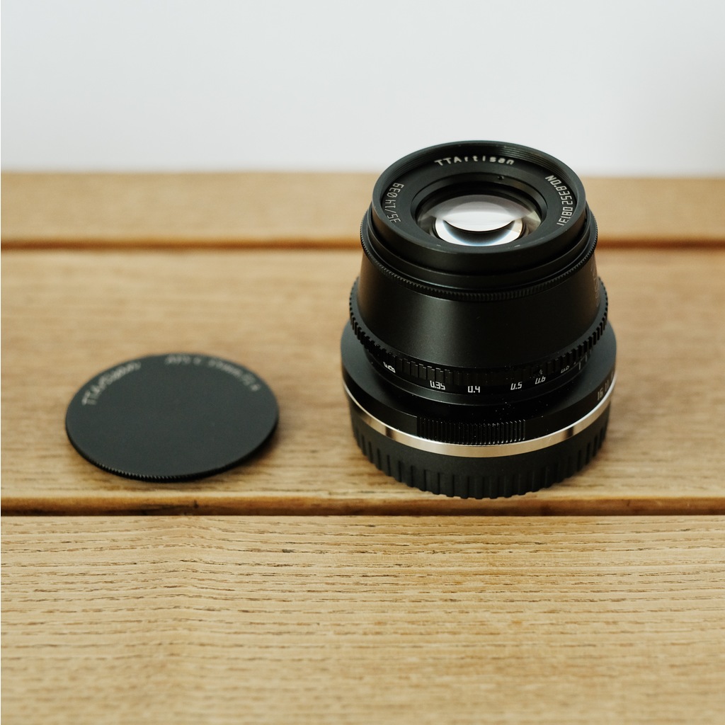 TTArtisan 35mm f/1.4 C [フジフイルムX用]