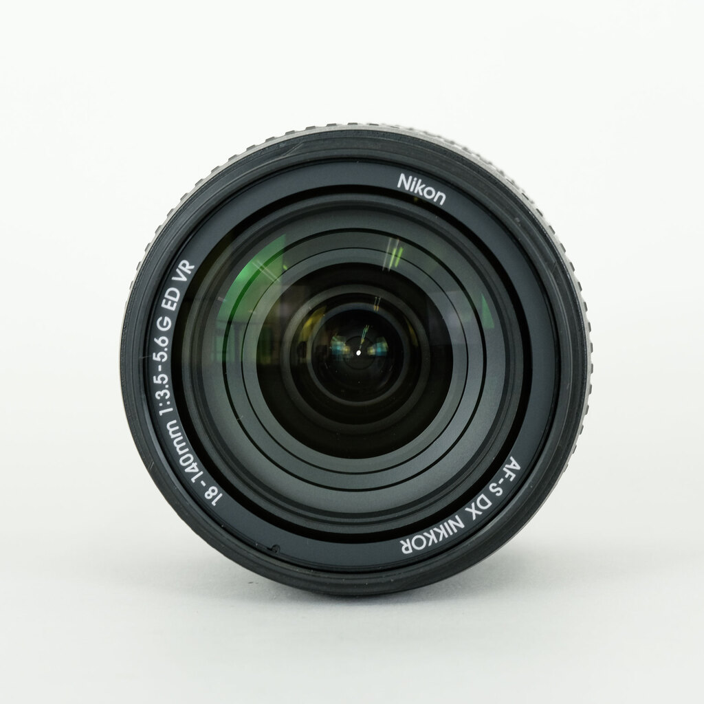 Nikon AF-S DX NIKKOR 18-140mm F3.5-5.6G ED VR