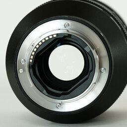SONY FE 135mm F1.8 GM SEL135F18GM SONY FE 135mm F1.8 GM SEL135F18GM