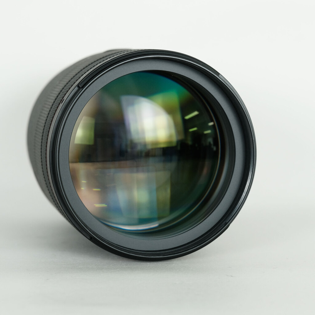 Canon RF135mm F1.8 L IS USM