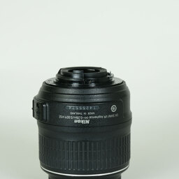 Nikon AF-S DX NIKKOR 18-55mm F3.5-5.6 G VR