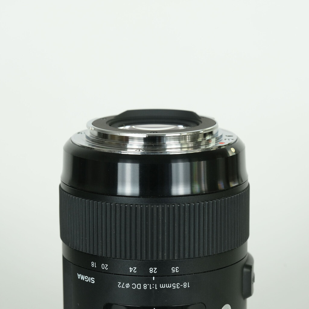 SIGMA 18-35mm F1.8 DC HSM｜Art [キヤノンEF用]