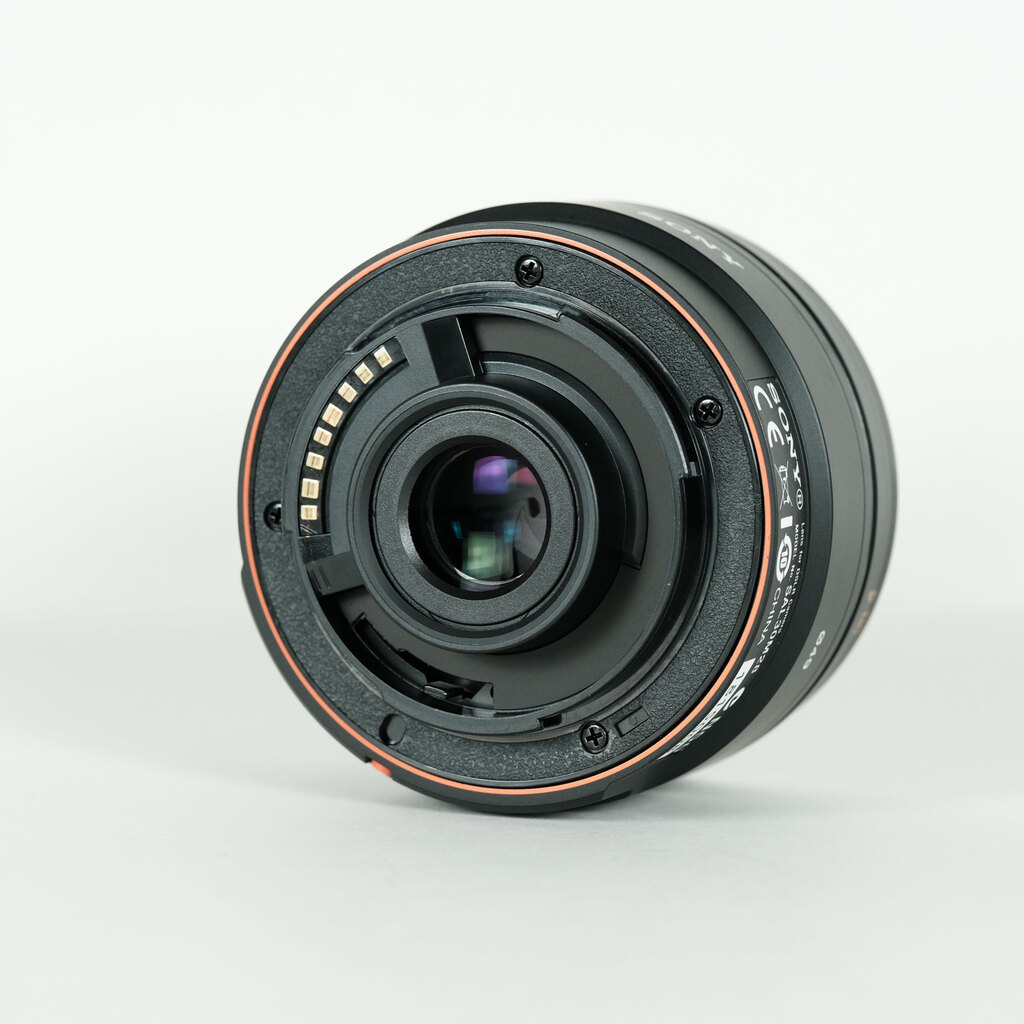 SONY DT30mm F2.8 Macro SAM SAL30M28(ソニーA用)の出品 | ONE