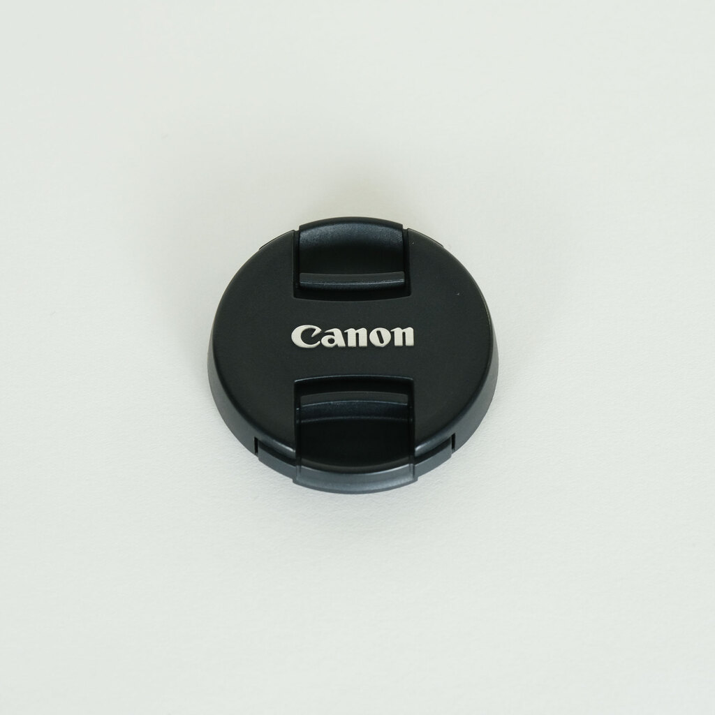 Canon RF50mm F1.8 STM Canon RF50mm F1.8 STM