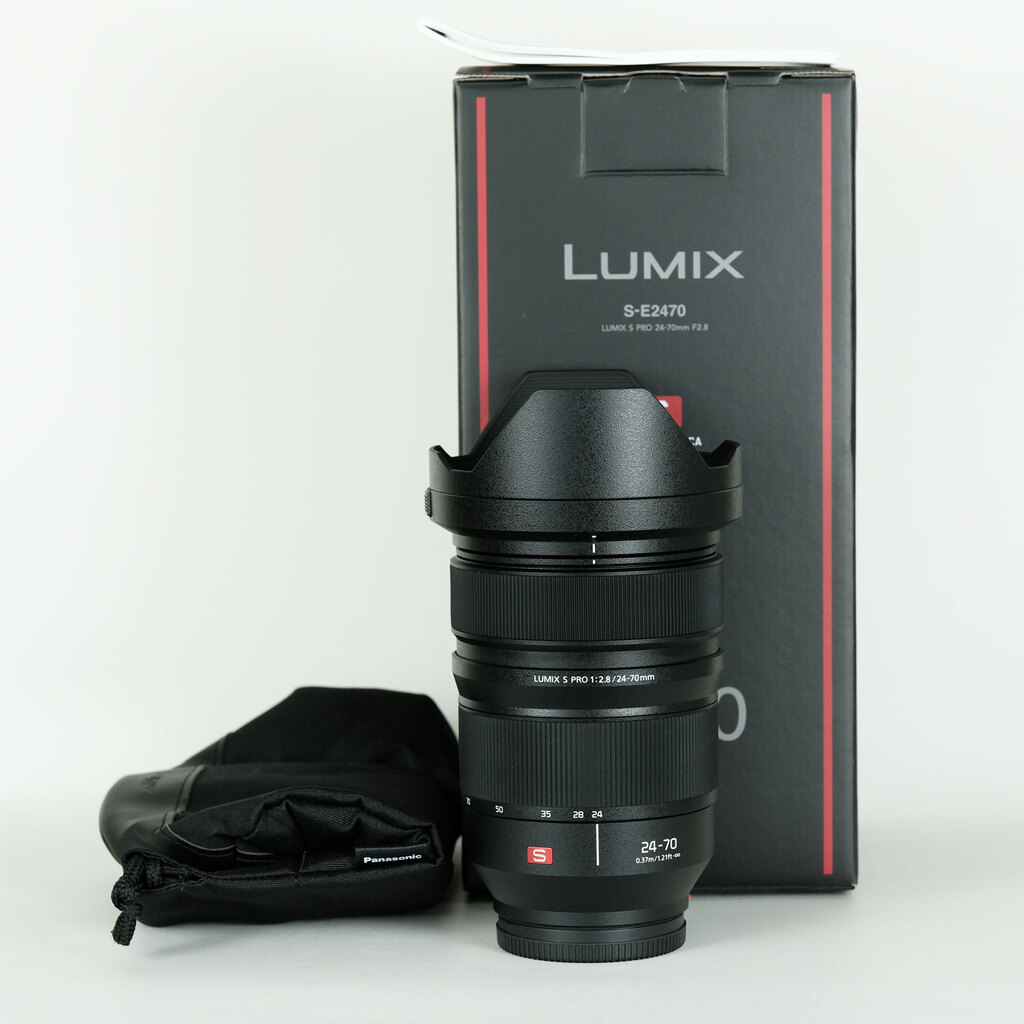 Panasonic LUMIX S PRO 24-70mm F2.8