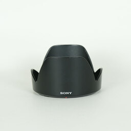 SONY E18-200mm F3.5-6.3 OSS SEL18200