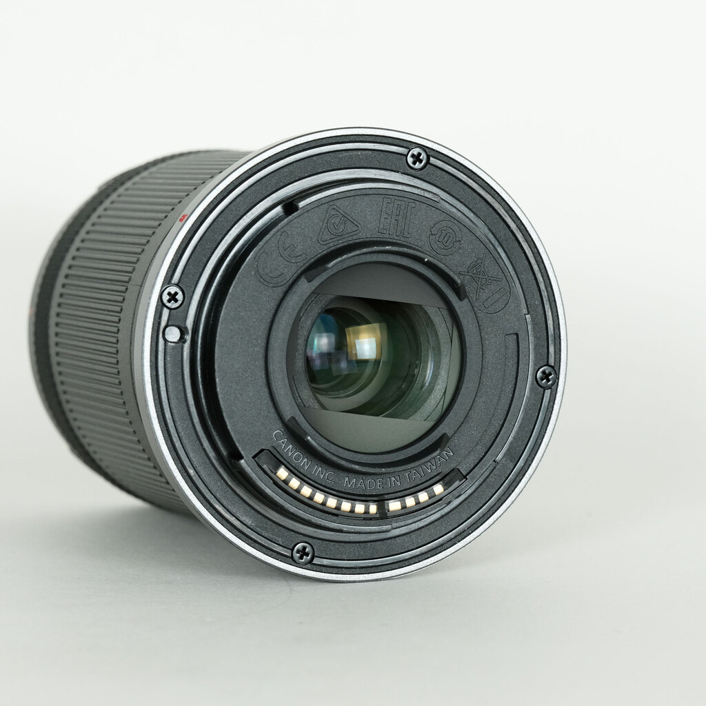 Canon RF-S18-150mm F3.5-6.3 IS STM Canon RF-S18-150mm F3.5-6.3 IS STM