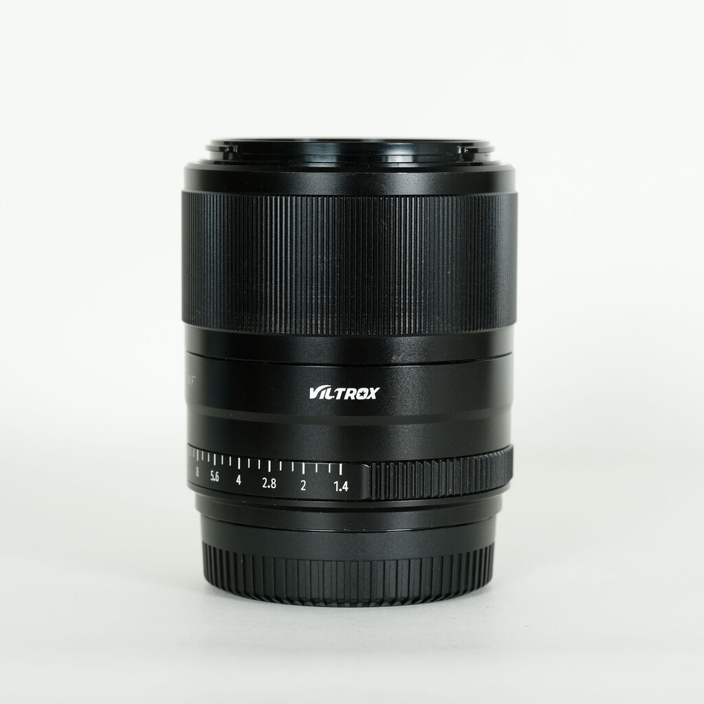 VILTROX AF 33mm F1.4 (フジフイルムX用) VILTROX AF 33mm F1.4 (フジフイルムX用)
