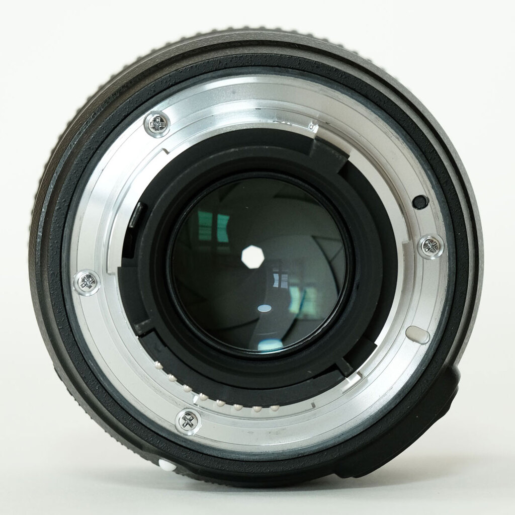 Nikon AF-S NIKKOR 50mm f/1.8G Nikon AF-S NIKKOR 50mm f/1.8G