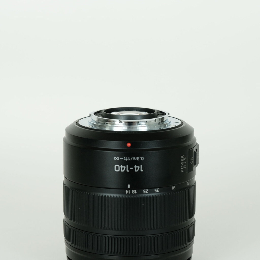 Panasonic LUMIX G VARIO 14-140mm / F3.5-5.6 II ASPH. / POWER O.I.S Panasonic LUMIX G VARIO 14-140mm / F3.5-5.6 II ASPH. / POWER O.I.S