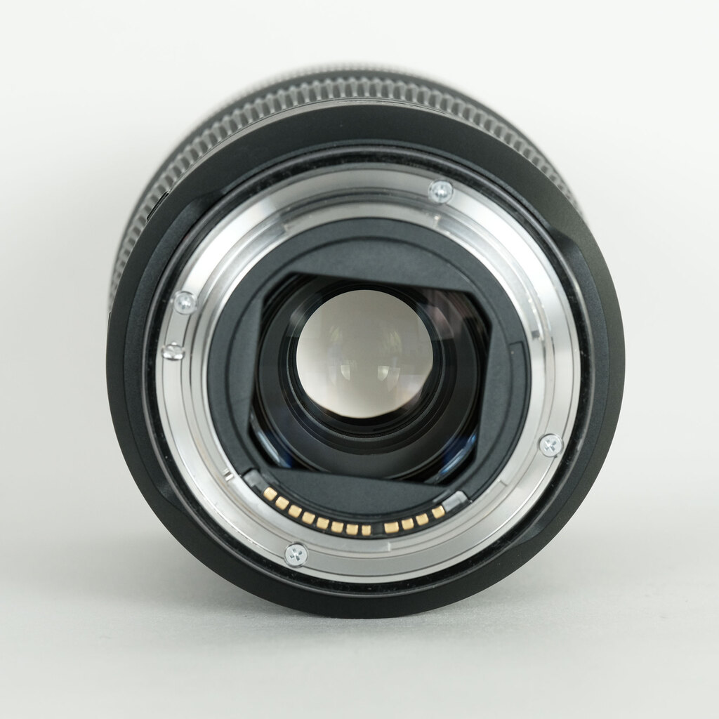 Canon RF24-70mm F2.8 L IS USM Canon RF24-70mm F2.8 L IS USM