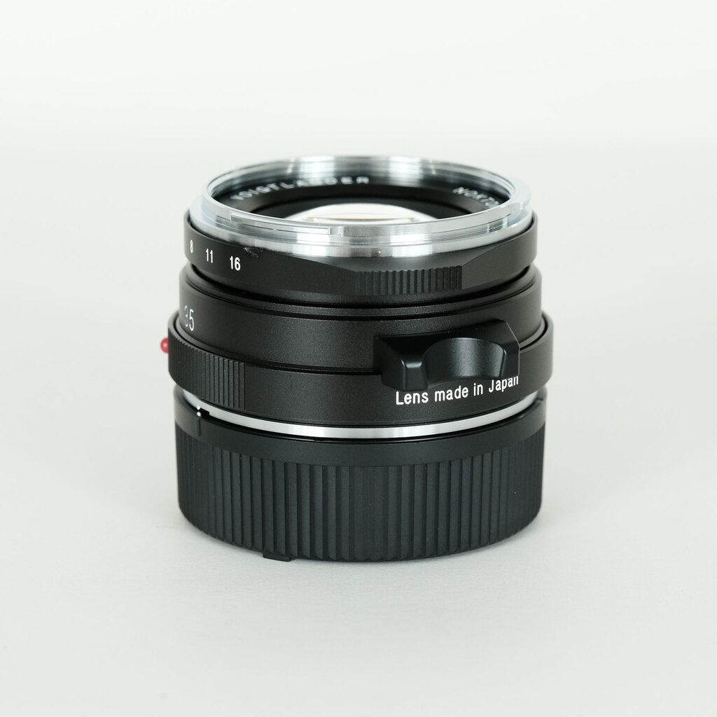 Voigtlander NOKTON Classic 35mm F1.4 SC VM [ライカM用]の出品