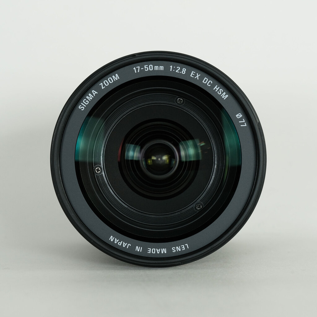 SIGMA 17-50mm F2.8 EX DC HSM (ペンタックス用) SIGMA 17-50mm F2.8 EX DC HSM (ペンタックス用)