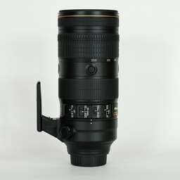 Nikon AF-S NIKKOR 70-200mm f/2.8E FL ED VR Nikon AF-S NIKKOR 70-200mm f/2.8E FL ED VR