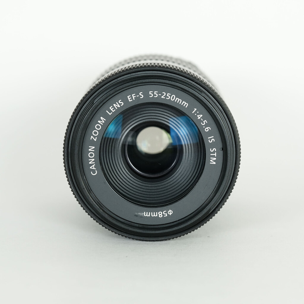 Canon EF-S55-250mm F4-5.6 IS STM