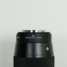 SIGMA 16mm F1.4 DC DN｜Contemporary [フジフイルムX用]