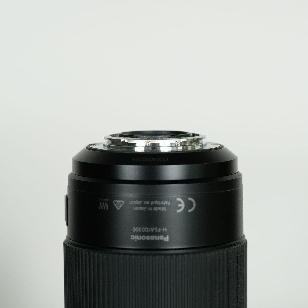 Panasonic LUMIX G VARIO 100-300mm / F4.0-5.6 II / POWER O.I.S. Panasonic LUMIX G VARIO 100-300mm / F4.0-5.6 II / POWER O.I.S.