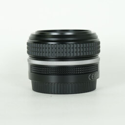 Nikon NIKKOR Z 40mm f/2 Nikon NIKKOR Z 40mm f/2