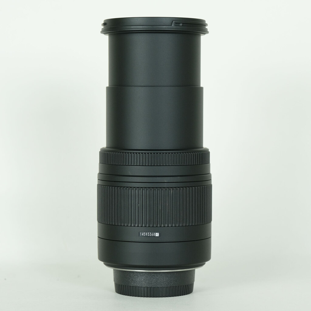 SIGMA 18-250mm F3.5-6.3 DC MACRO OS HSM (ニコンF用) SIGMA 18-250mm F3.5-6.3 DC MACRO OS HSM (ニコンF用)