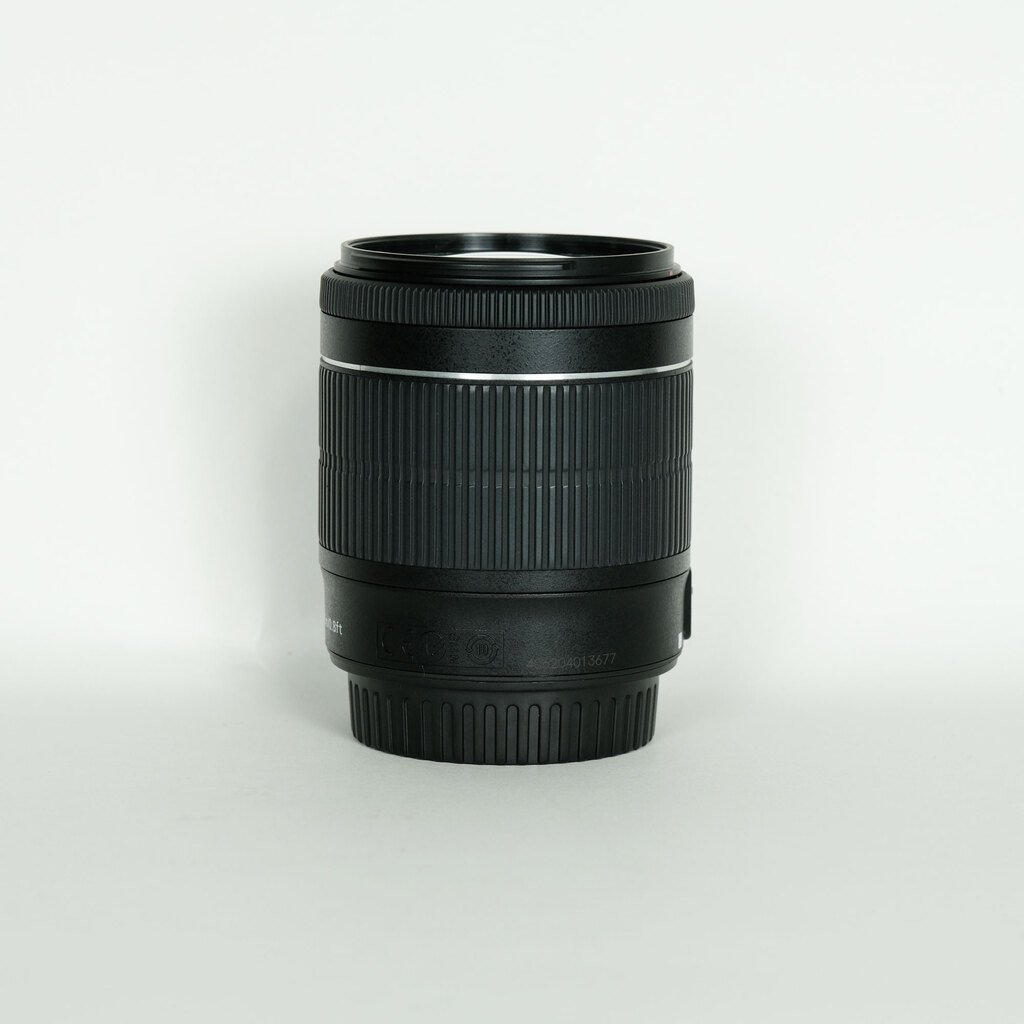 Canon EF-S18-55mm F3.5-5.6 IS STM Canon EF-S18-55mm F3.5-5.6 IS STM