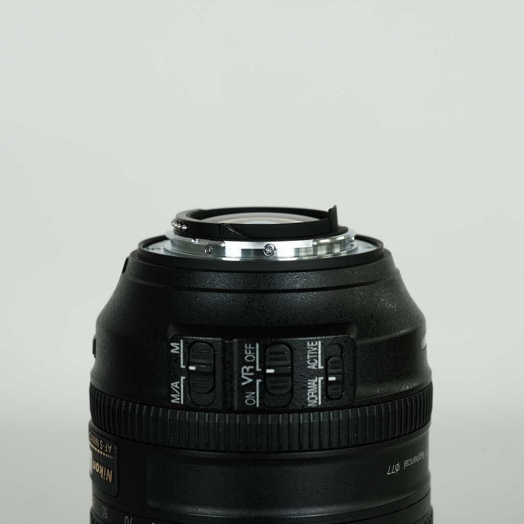 Nikon AF-S NIKKOR 24-120mm f/4G ED VR Nikon AF-S NIKKOR 24-120mm f/4G ED VR