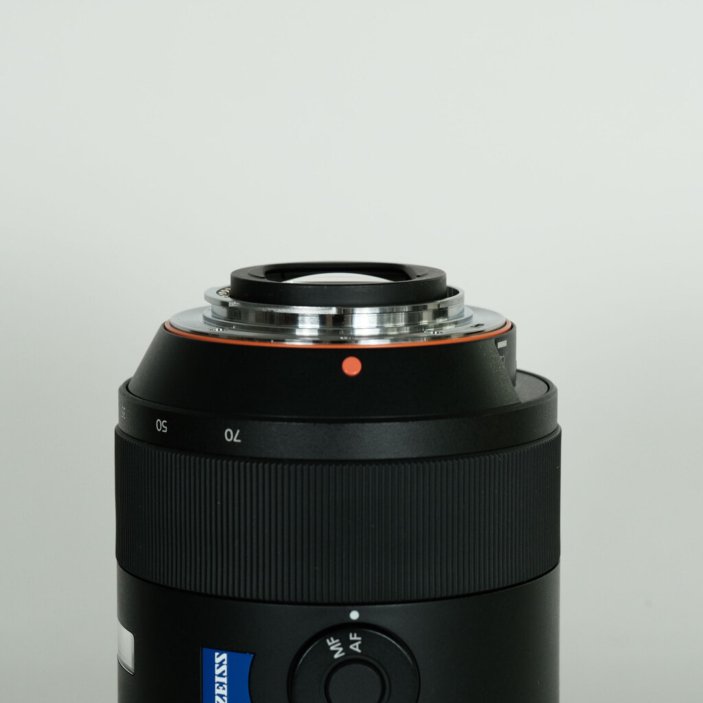 SONY Vario-Sonnar T* 24-70mm F2.8 ズームレンズ Vario-Sonnar T＊ 24-70mm F2.8 ZA SSM | デジタル一眼カメラα