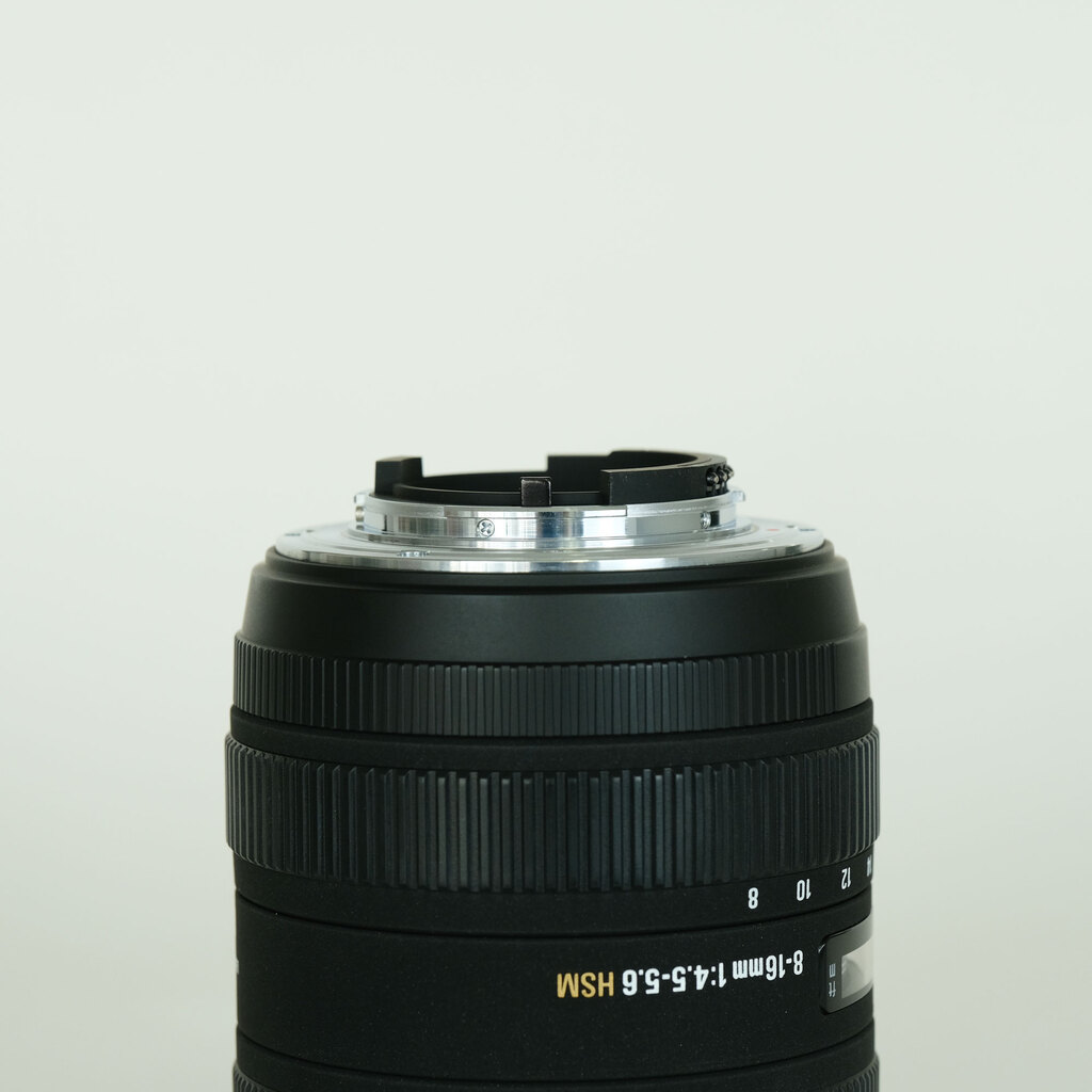 SIGMA 8-16mm F4.5-5.6DC HSM (ニコンF用) SIGMA 8-16mm F4.5-5.6DC HSM (ニコンF用)