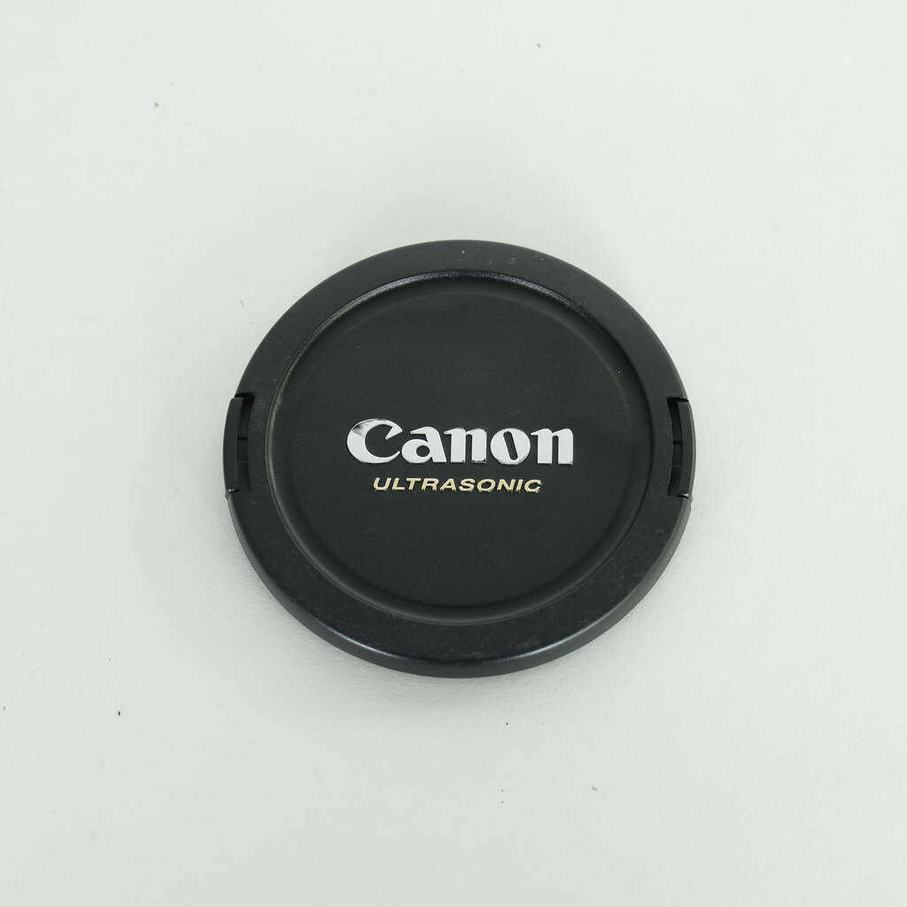 Canon EF70-200mm F2.8L IS USM Canon EF70-200mm F2.8L IS USM