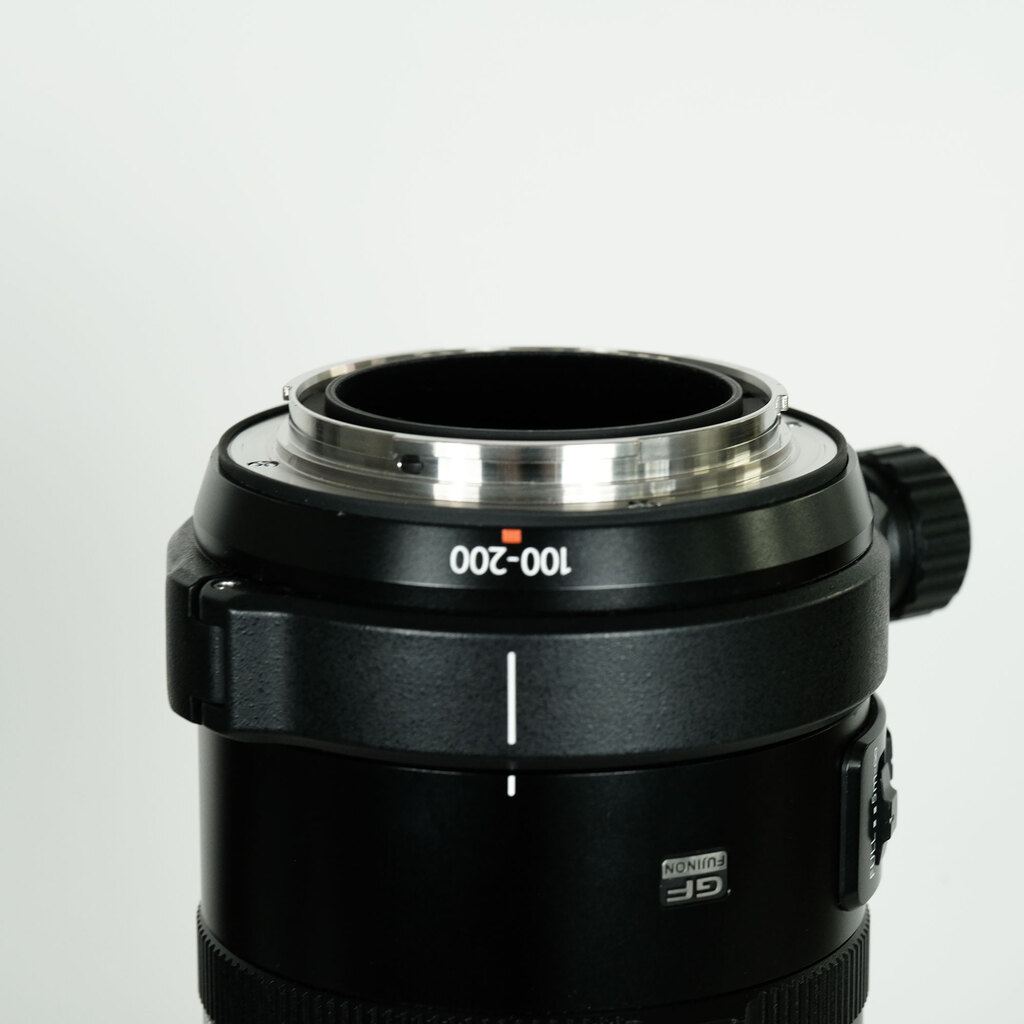 FUJIFILM GF100-200mmF5.6 R LM OIS WR FUJIFILM GF100-200mmF5.6 R LM OIS WR