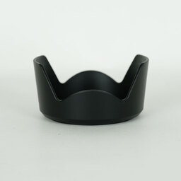 SONY E 18-135mm F3.5-5.6 OSS SEL18135