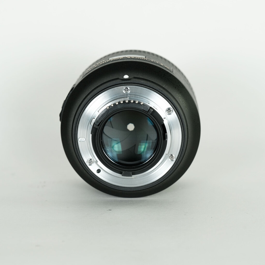 Nikon AF-S NIKKOR 85mm f/1.8G